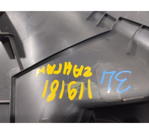 Обшивка стойки задняя левая