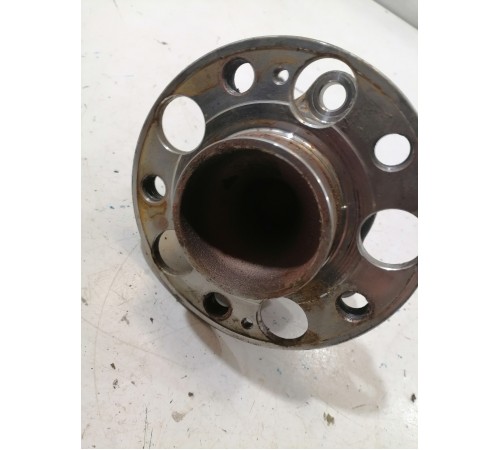  Ступица задняя правая