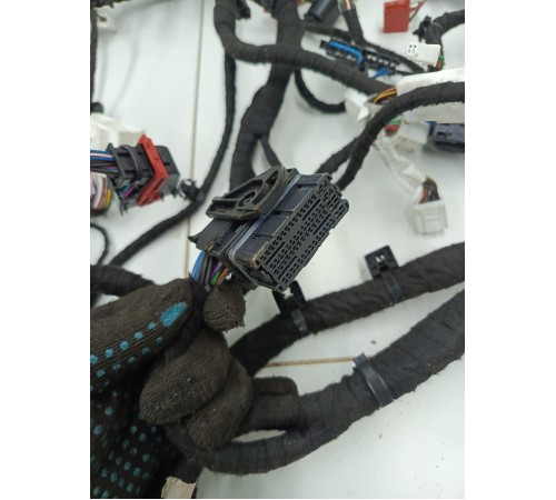 Электропроводка подторпедная