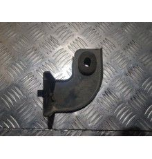 Крепление радиатора перед.