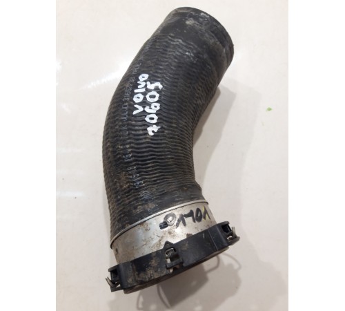 Патрубок интеркулера