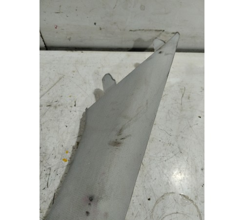 Обшивка стойки лобового стекла правая