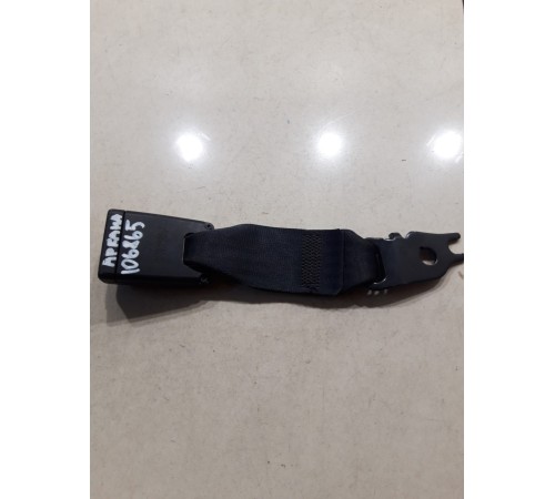 Ответная часть ремня безопасности задняя