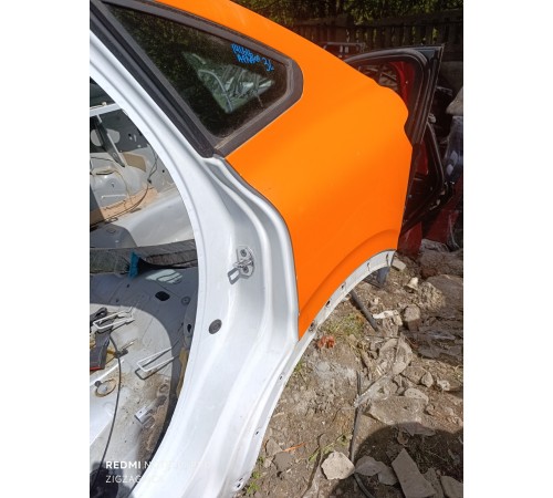 Крыло заднее левое