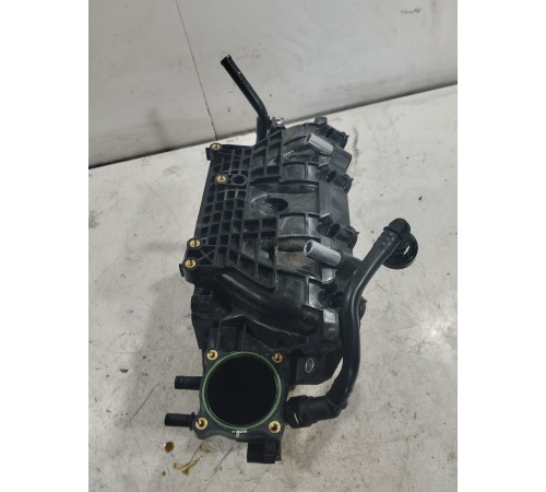 Впускной коллектор