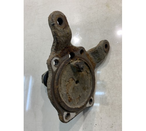 Кронштейн ступицы (задний,правый)