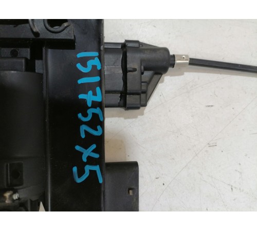 Доводчик двери правый