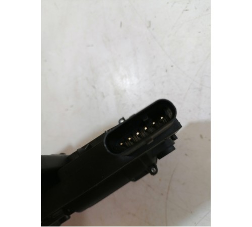 Доводчик двери правый