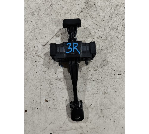 Ограничитель двери задний правый