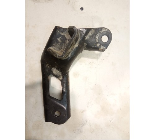 Кронштейн АКПП