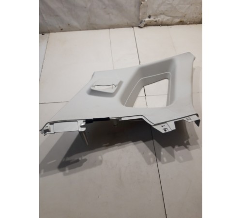 Обшивка стойки (задняя левая верхняя)