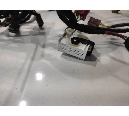 Электропроводка сиденья (передняя левая)