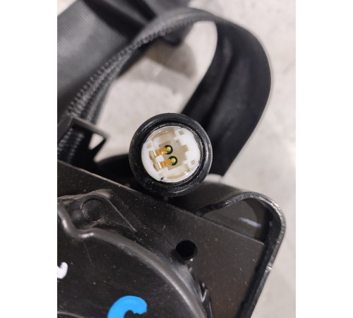 Ремень безопасности (задний левый)