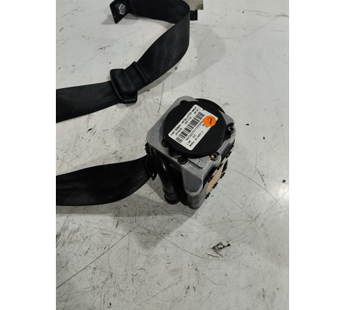 Ремень безопасности (задний левый)