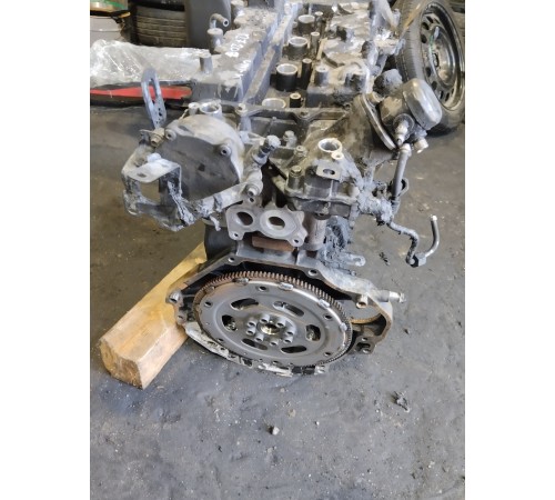 Двигатель в сборе