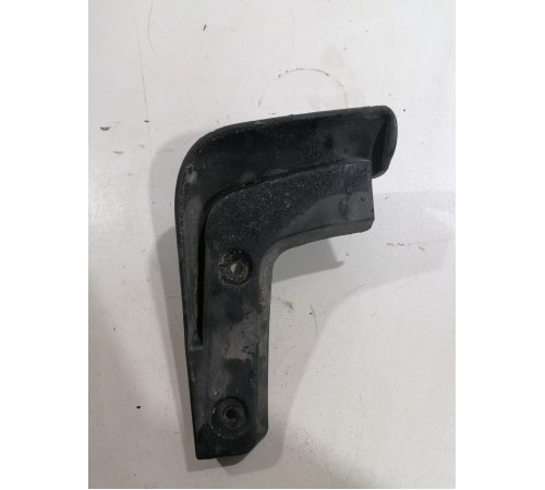 Брызговик задний левый