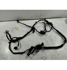 Электропроводка двери передняя левая