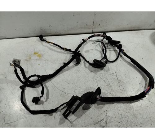 Электропроводка двери передняя левая