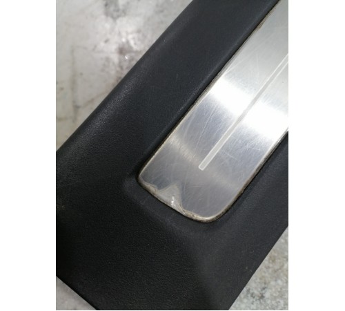 Накладка порога задняя левая