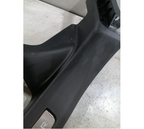 Накладка порога задняя левая