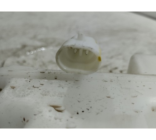 Главный тормозной цилиндр с бачком