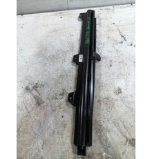 Шторка двери рулонная солнцезащитная задняя левая