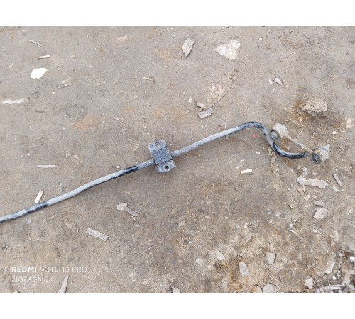 Стабилизатор поперечной устойчивости задний