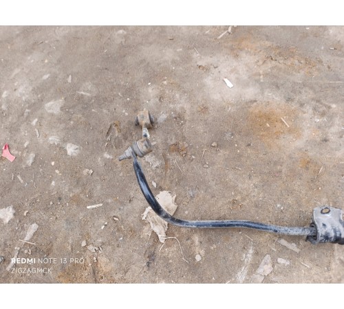 Стабилизатор поперечной устойчивости задний