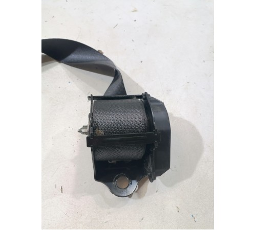 Ремень безопасности задний левый