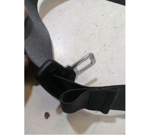 Ремень безопасности задний левый