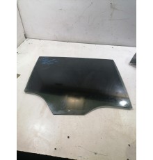 Стекло двери заднее правое