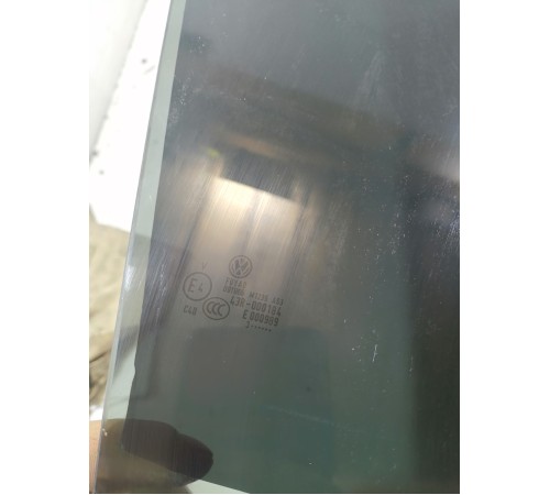 Стекло двери заднее правое