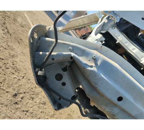 Лонжерон (четверть) передний правый