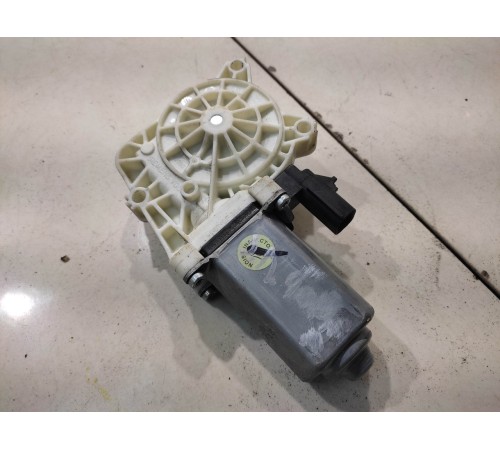 Моторчик стеклоподъемника (задний, левый)