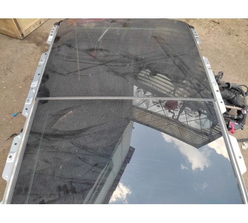 Панорамный люк в сборе