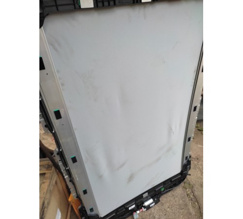 Панорамный люк в сборе