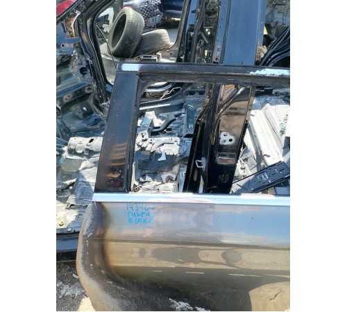 Дверь задняя левая