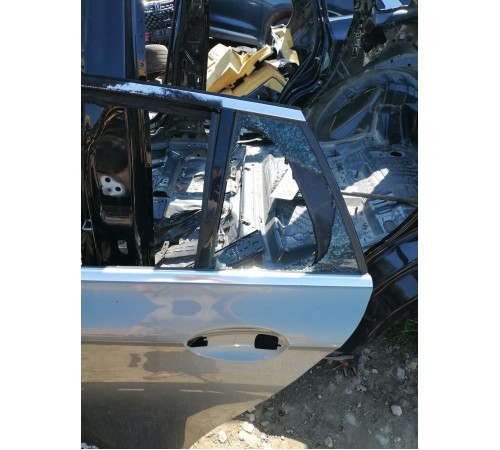 Дверь задняя левая