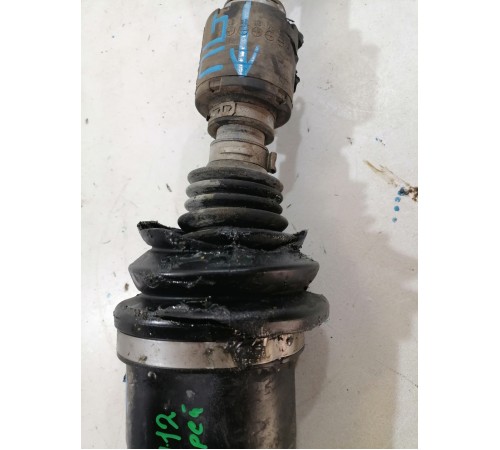 Привод (полуось) передний левый