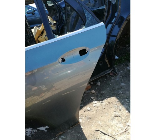 Дверь задняя левая