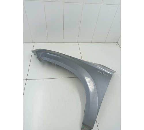 Крыло переднее левое