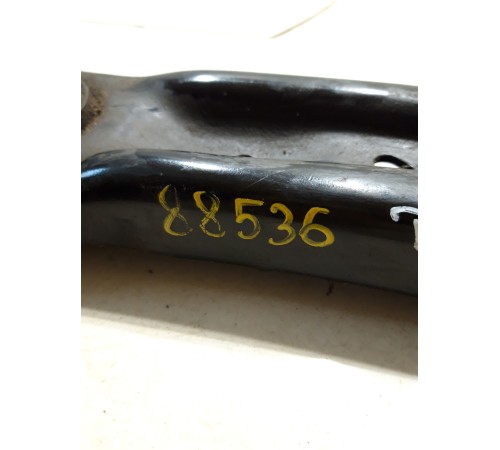 Рычаг подвески(передний правый)