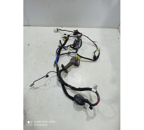 Электропроводка двери (передняя правая)