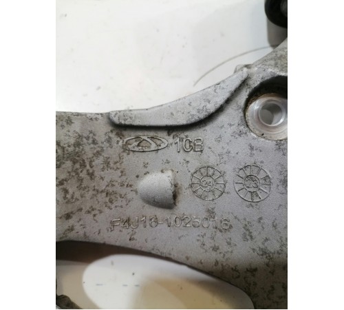 Кронштейн компрессора кондиционера