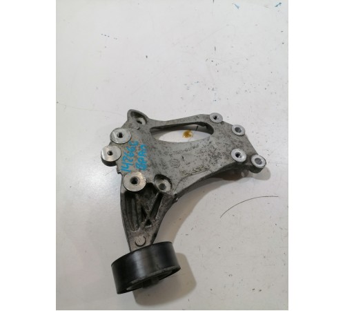 Кронштейн компрессора кондиционера