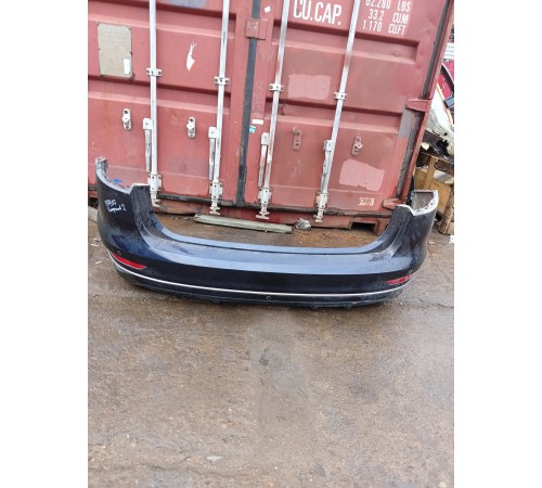 Бампер задний в сборе