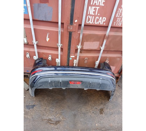 Бампер задний в сборе