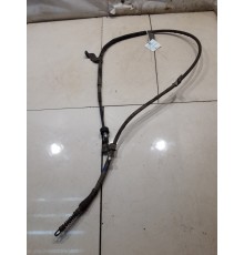 Трос стояночного тормоза (правый)