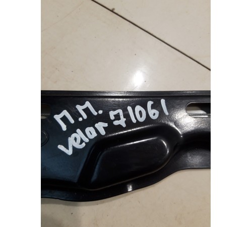 Стеклоподъёмник (передний, правый)