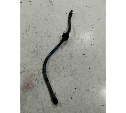 Тормозной шланг(передний правый)